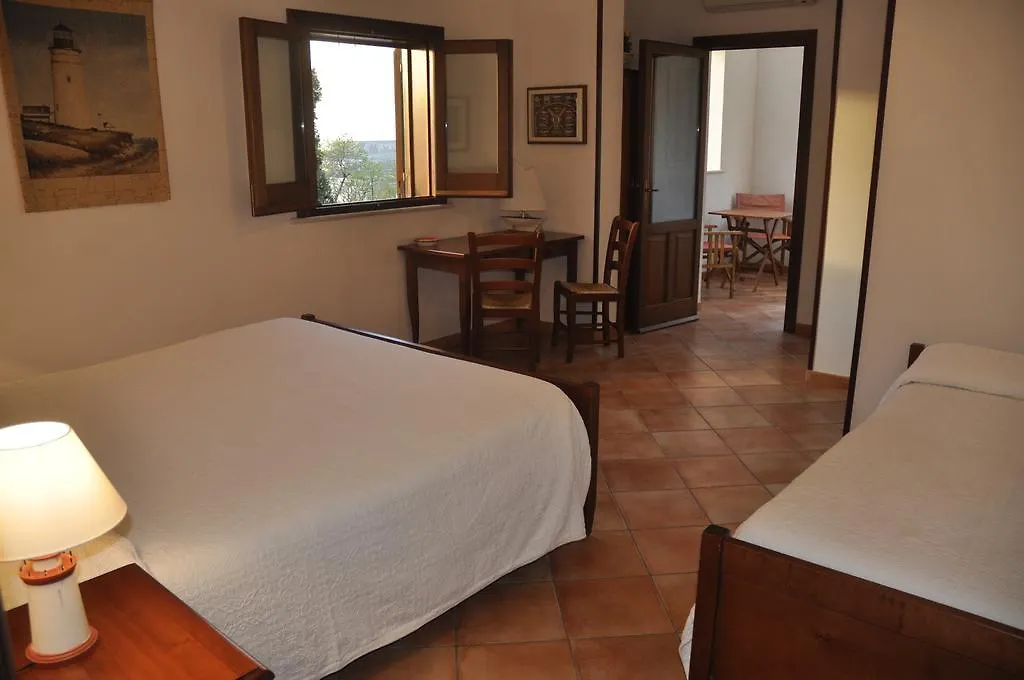 Punto De Vista B&B Oda ve Kahvaltı San Vito Lo Capo