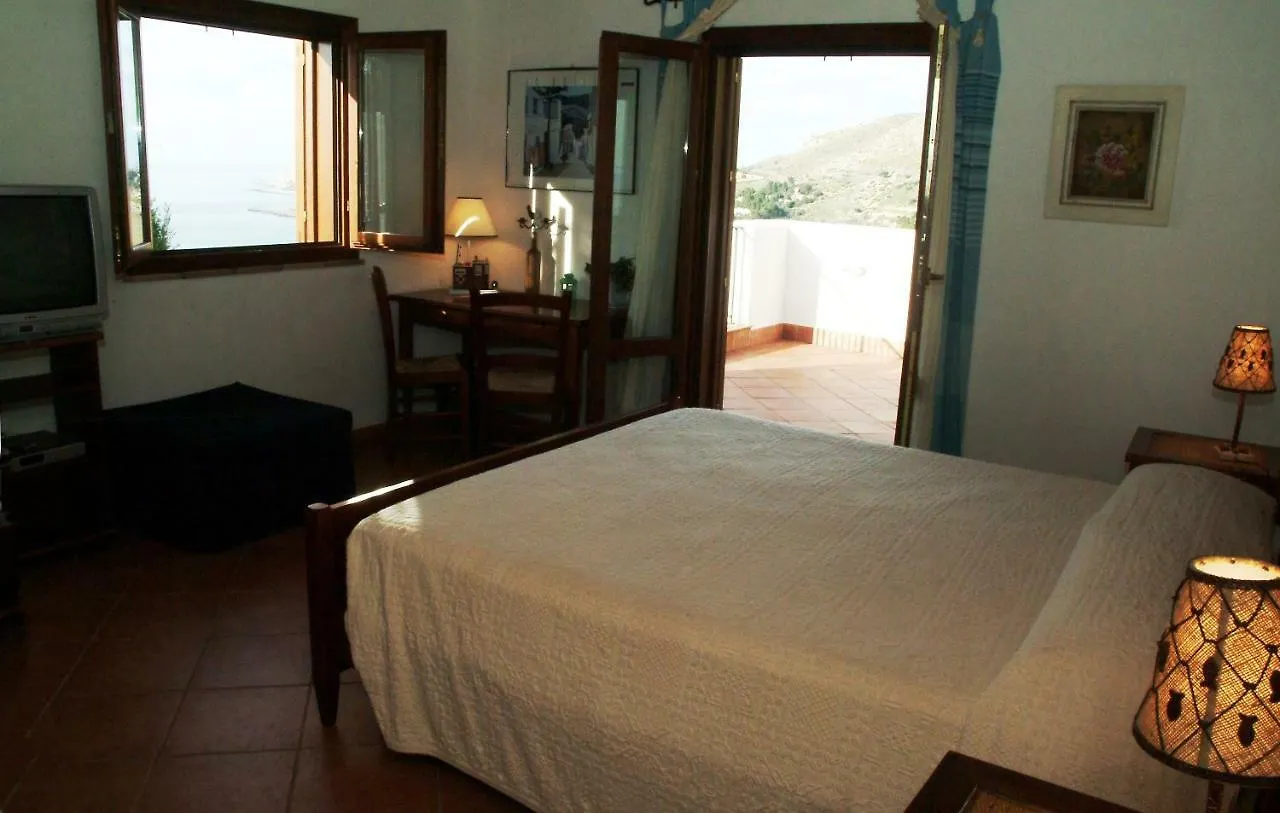סן ויטו לו קאפו Punto De Vista B&B 3*, סן ויטו לו קאפו איטליה